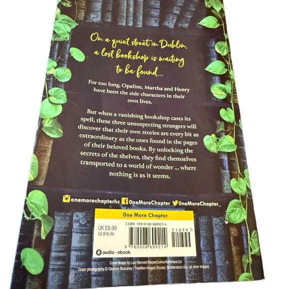 The Lost Bookshop by Evie Woods - Picture 2 of 2